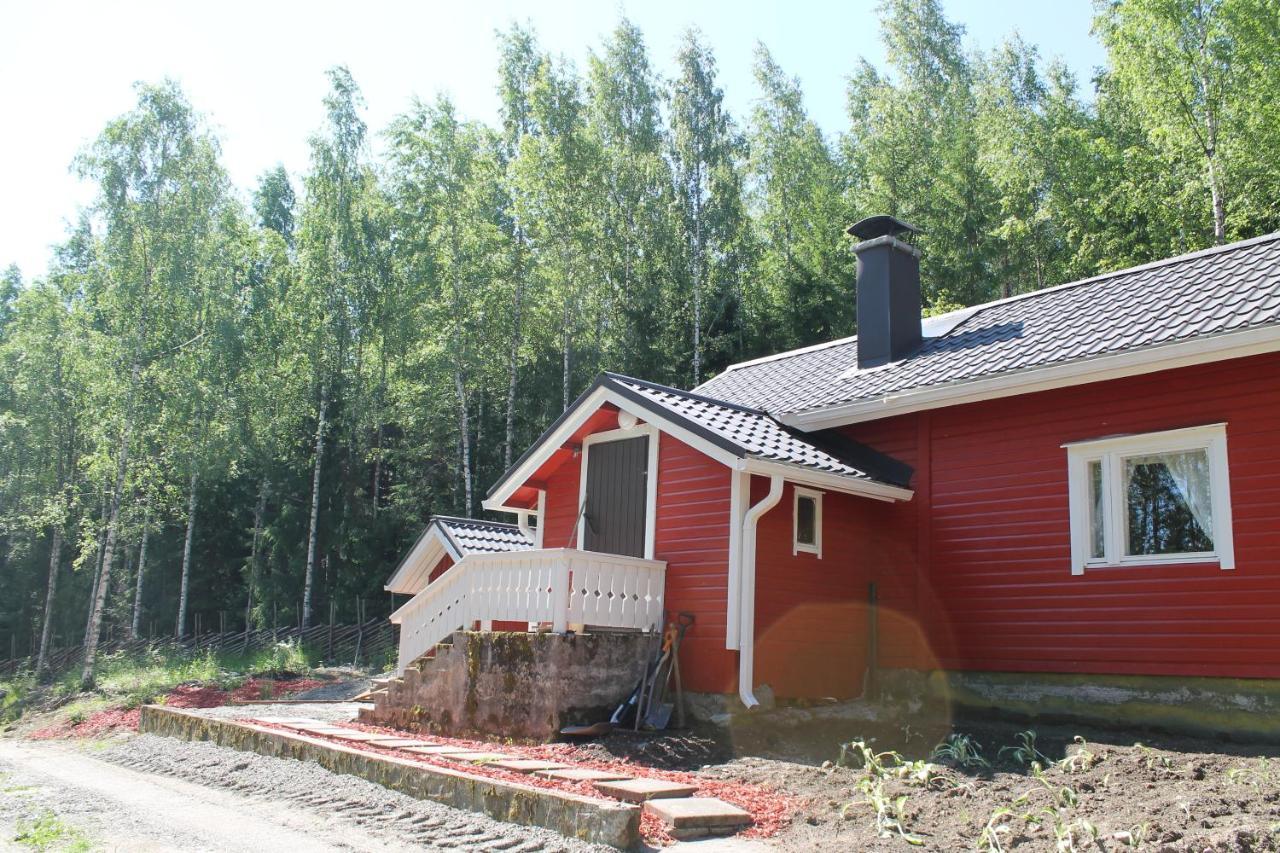 Metsapirtti Villa Kolinkylä Exterior foto